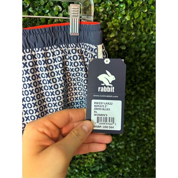 Rabbit NWT Lined Repeats 2” Dress Blues Printed Shorts Sz XL - Picture 2 of 5